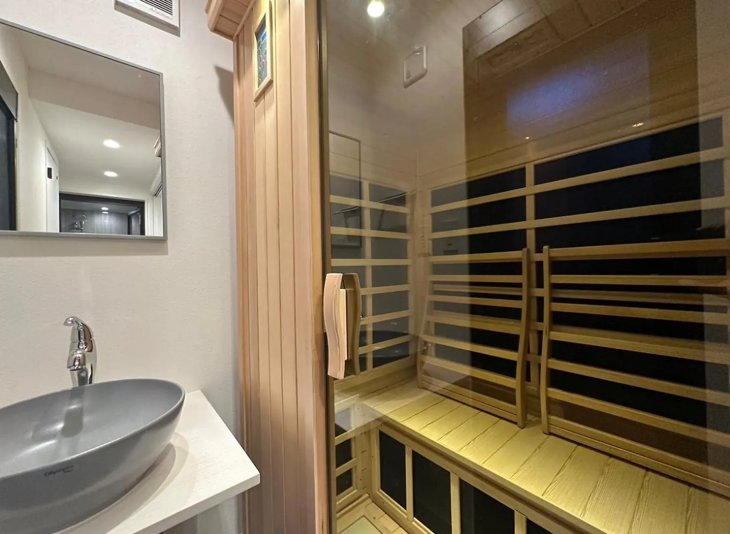 Fandina E Resort Kamakura 0*,